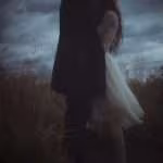 دانلود و معرفی رمان عروس نوشته جولی گاروود